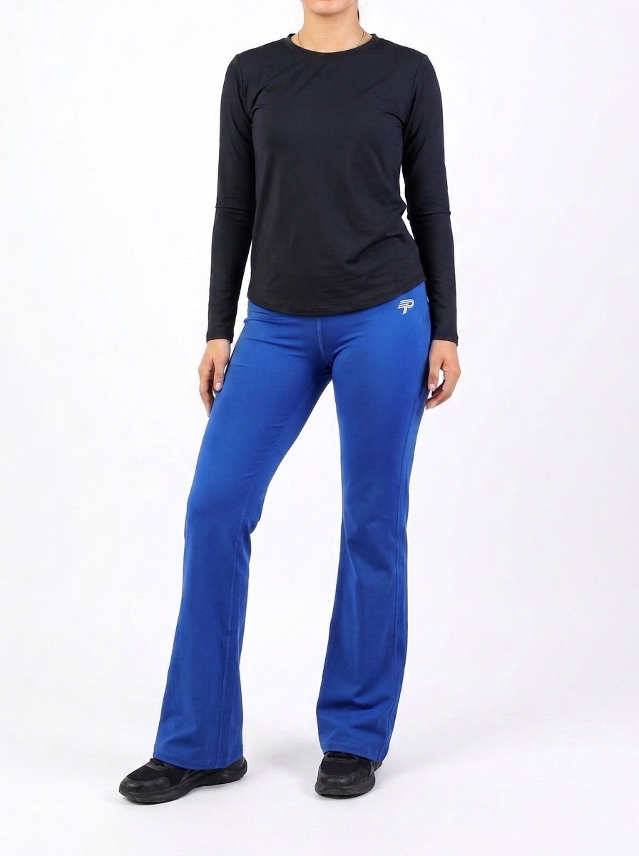 Navy blue flare leggings by Proven Sportswear featuring a stylish flared design and comfortable fit.